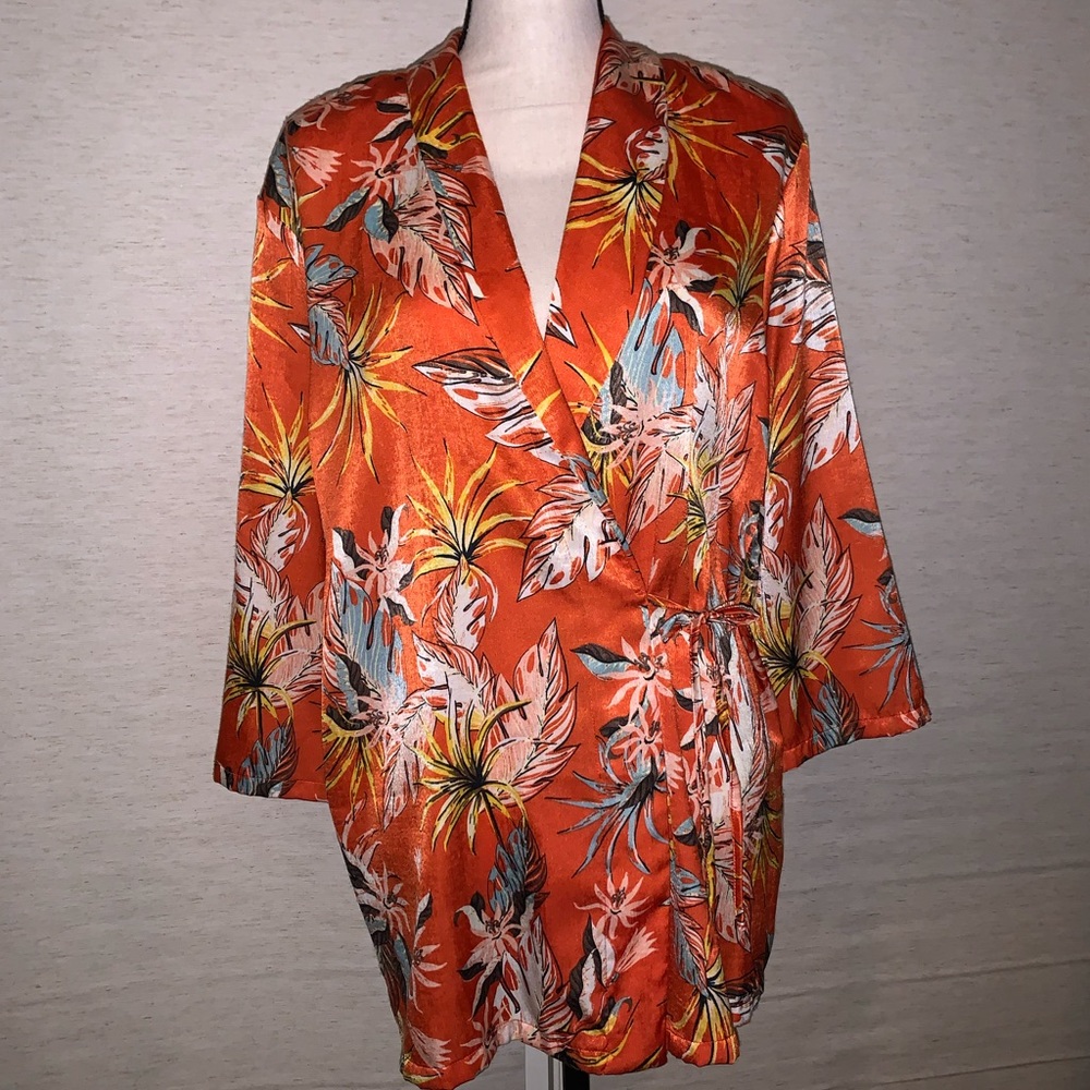 PULL & BEAR tropical orange floral mini wrap dress